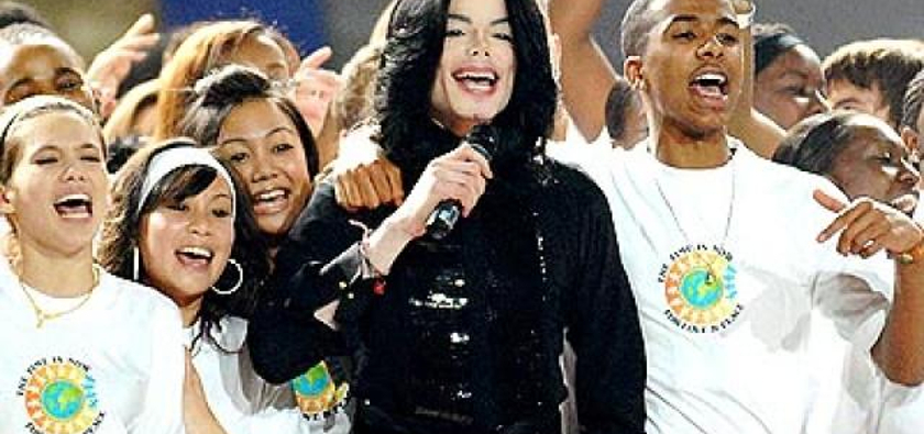 75 sanatçı “We Are The World” şarkısı için bir araya geldi