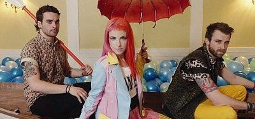 Paramore - Still Into You 